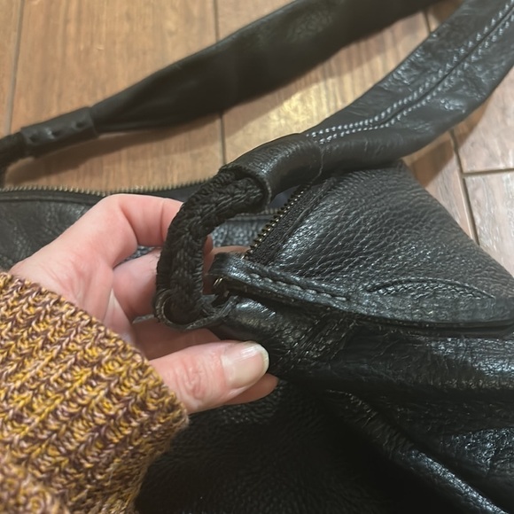 The Sak cowhide purse - Picture 13 of 13